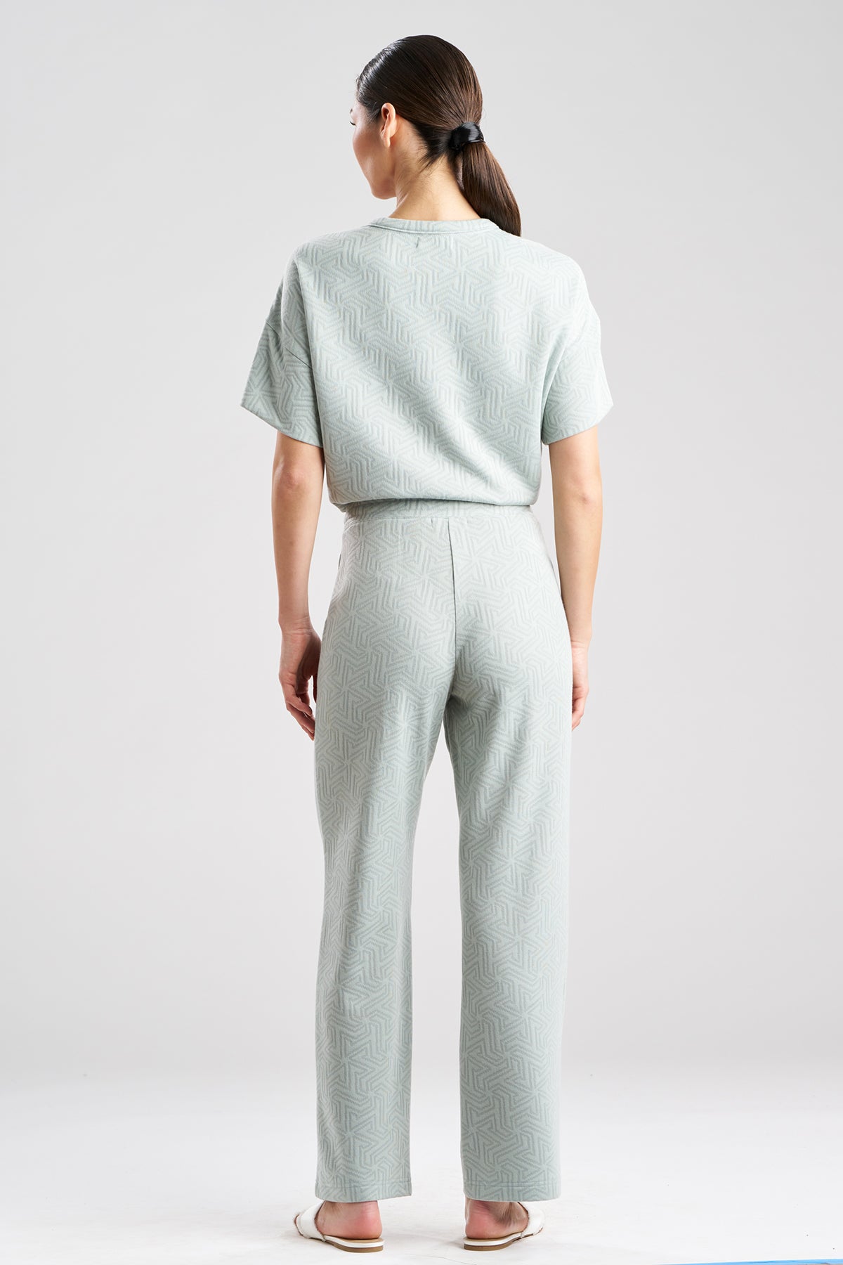 Natori Quilted Geo Knit Jacquard Straight Leg Pants