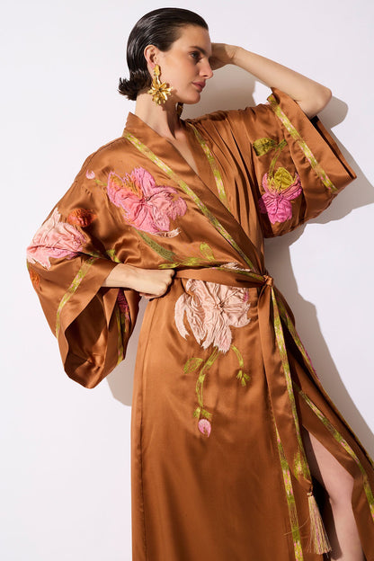 Natori Couture Brushstroke Embroidered Silk Robe