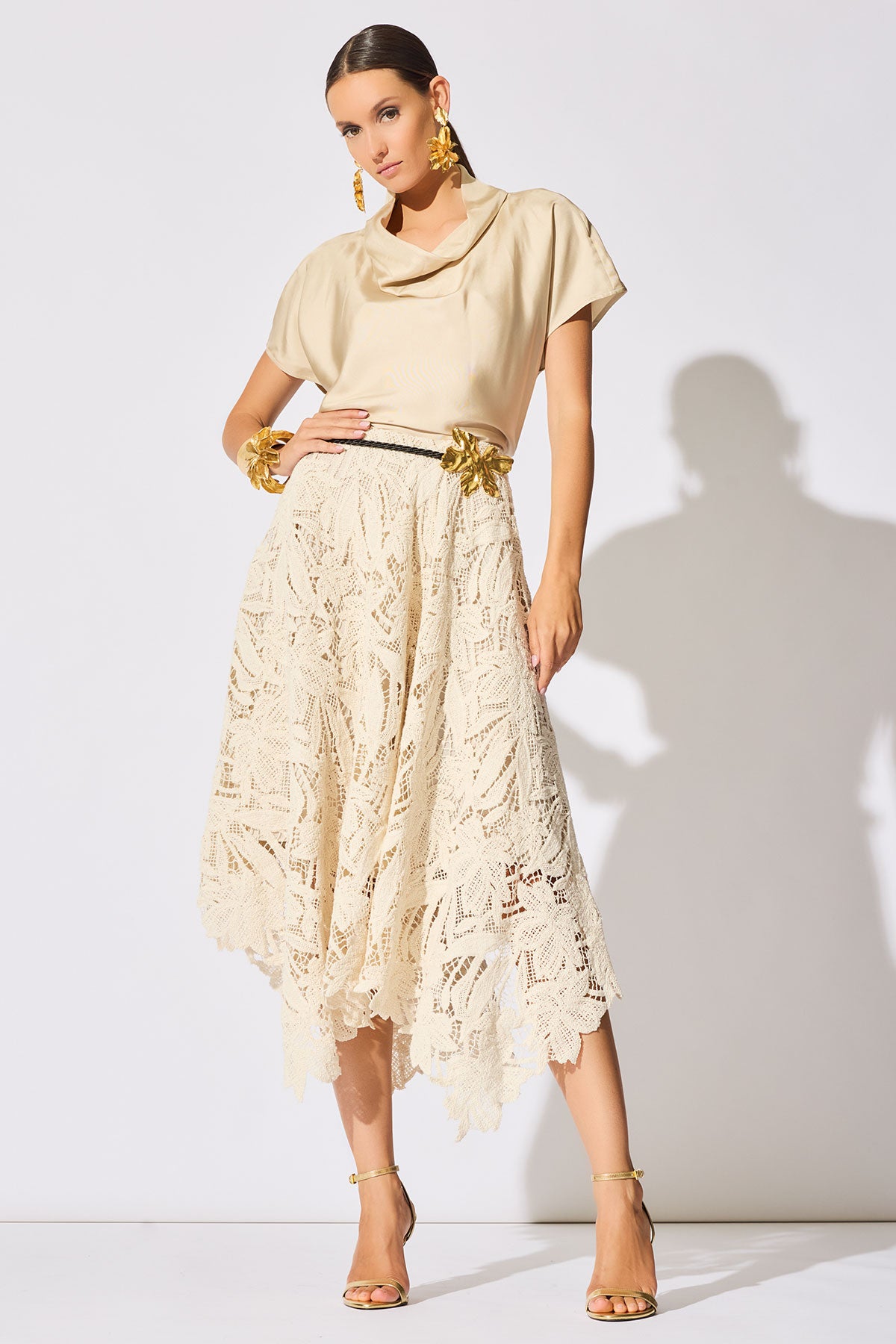 Natori Crochet Lace Cotton Handkerchief Hem Skirt