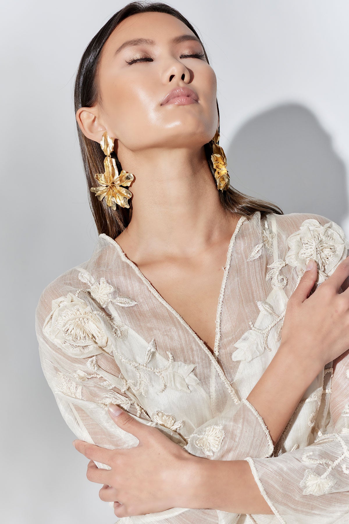 Natori Couture Piña Belted Jacket